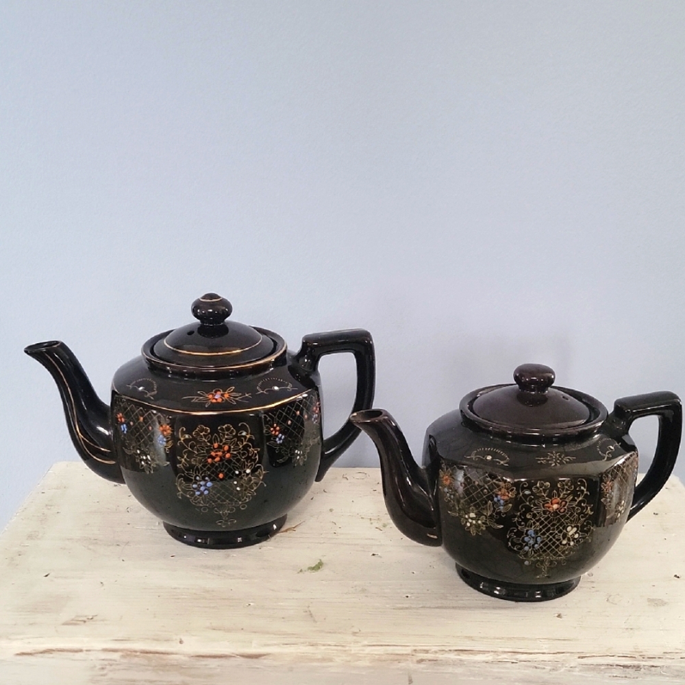 Brown Betty Teapots